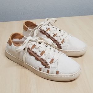NWOT Soludos Anthro fringe sneakers size 9